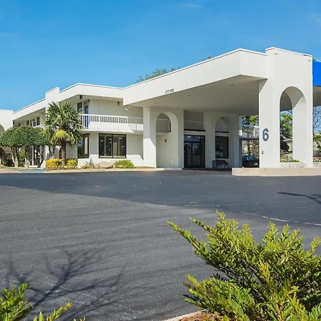Motel 6-Newnan, Ga